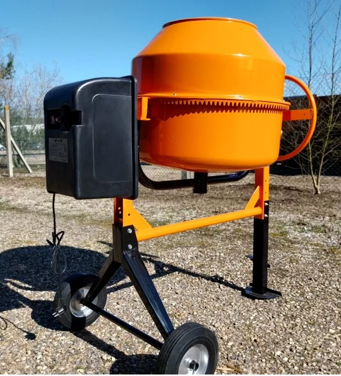 Bétonnière 170L