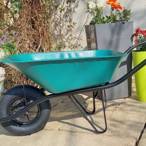 Brouette 100L peinte verte